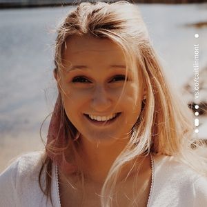 Meet your Posher, Caitlin